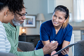 allergist talking to patients